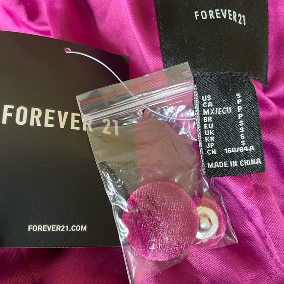 Elegant Purple Velvet Women's Dress - Picture 6 of 6